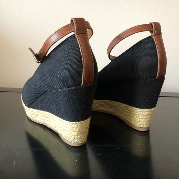 Aldo Espadrilles Wedges - Picture 2 of 5